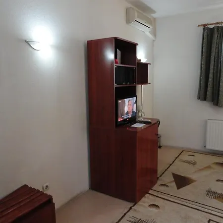 Miorita אכסניה בוקרשט